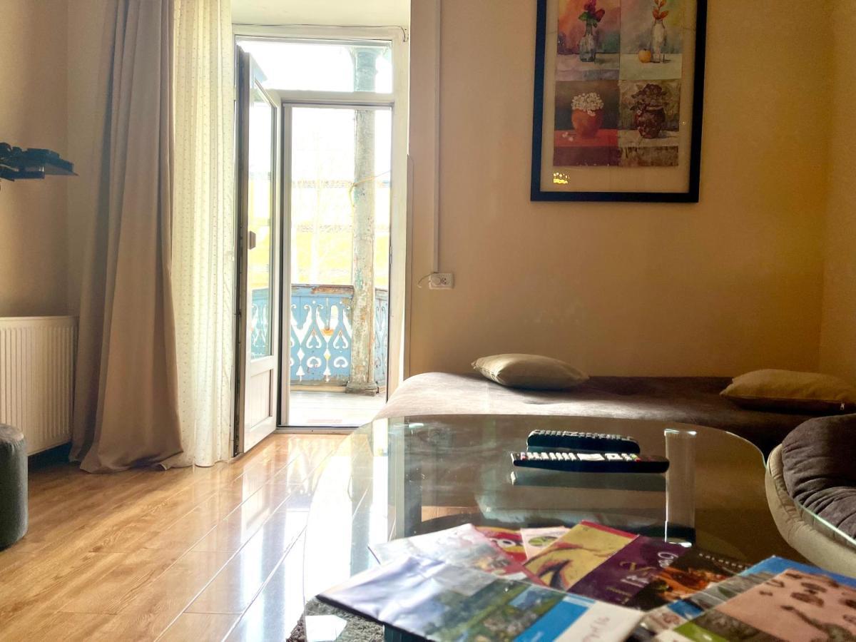 Apartment In Old Tbilisi Orbeliani Square Eksteriør billede