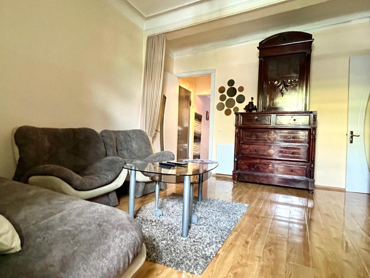 Apartment In Old Tbilisi Orbeliani Square Eksteriør billede